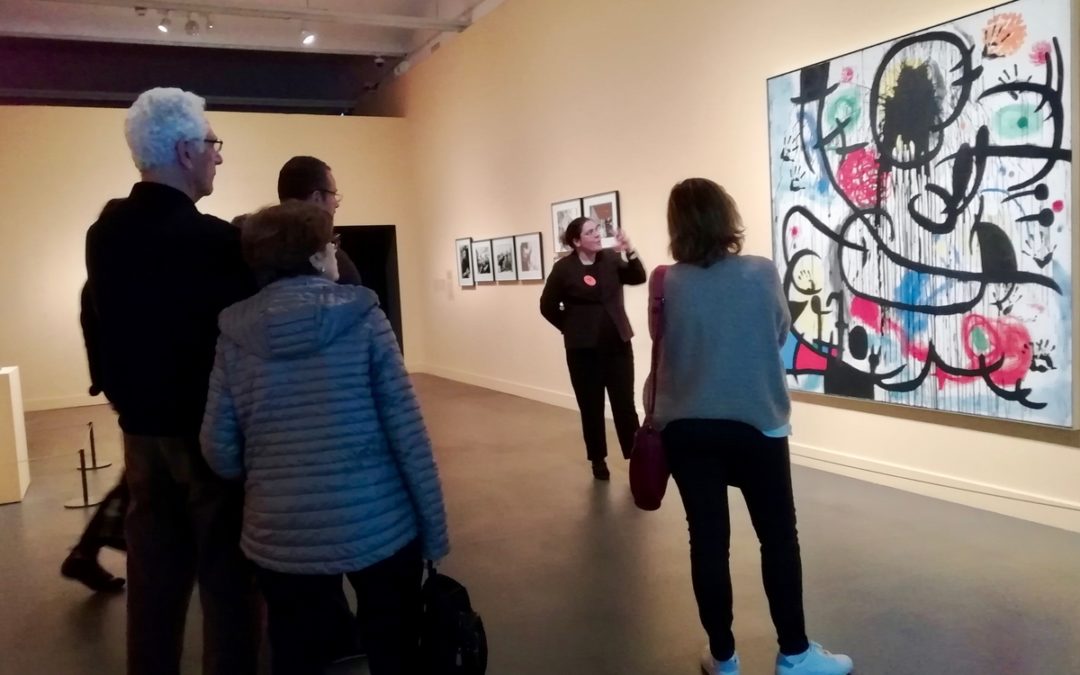 Emotional Microvisits